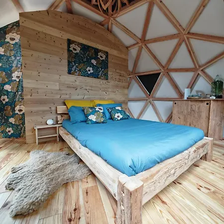 Luxury tent Dome Geodesique Lanas